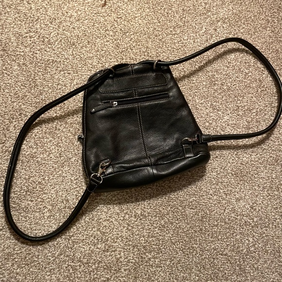 Convertible bag/ backpack - Picture 4 of 4